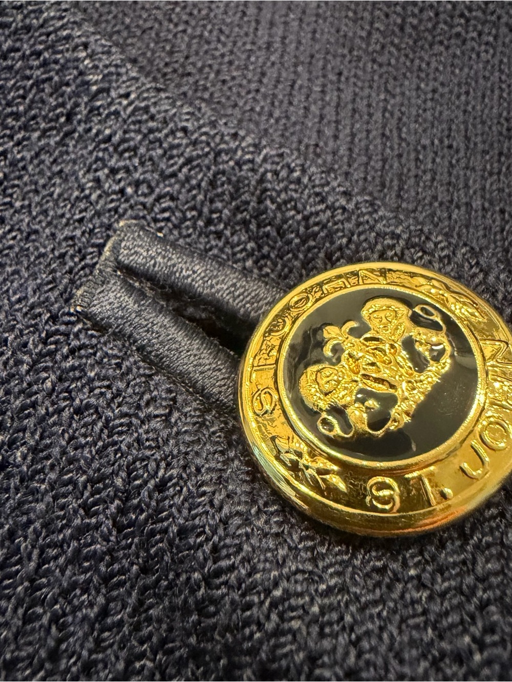 St. John Navy Long Sleeve Knit blazer with Gold Buttons, L - Picture 4 of 9
